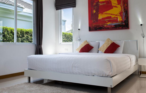 Black Mountain Golf Resort 1-bed Villa Bedroom