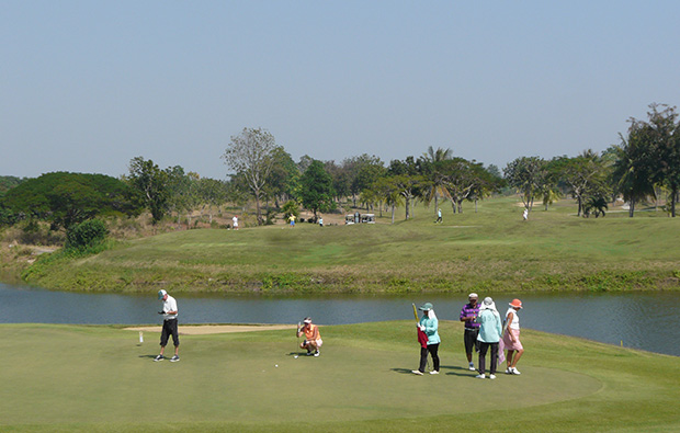 Putting green at Majestic Creek Golf Club Hua HIn