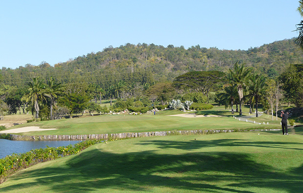 par 3, palm hills golf club, hua hin, thailand